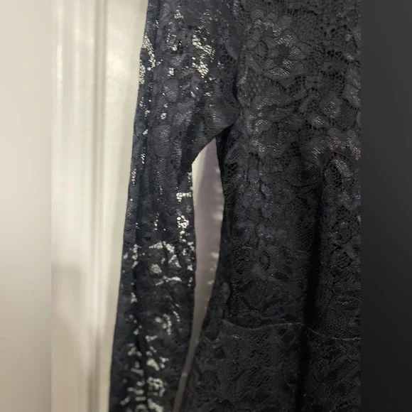Valolia Black Lace Long Sleeve Dress - Picture 3 of 4